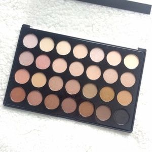 Eyeshadow Palette